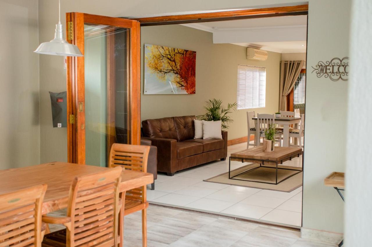 Vinique Guesthouse Mbombela Kültér fotó