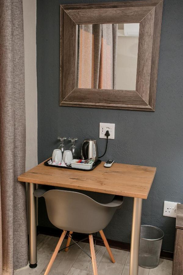 Vinique Guesthouse Mbombela Kültér fotó