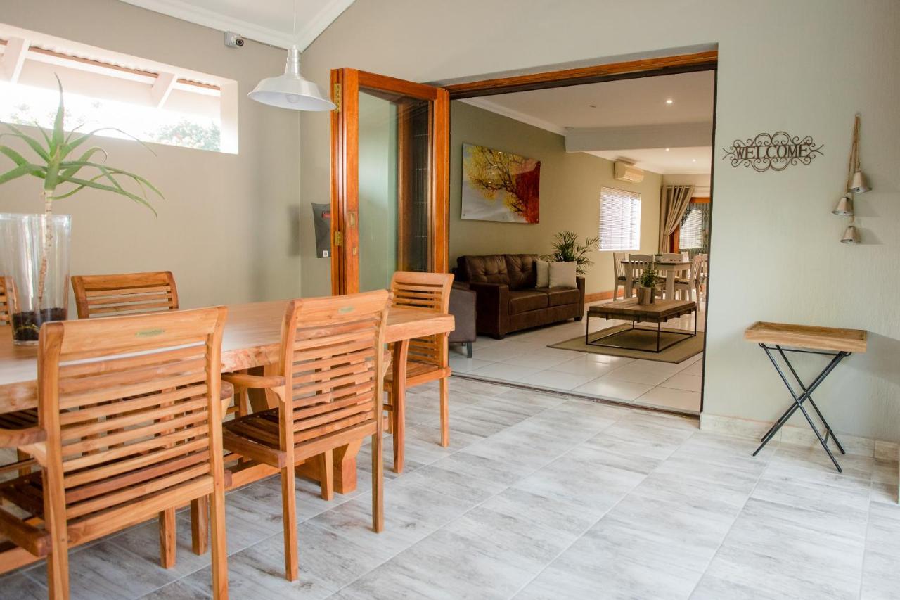 Vinique Guesthouse Mbombela Kültér fotó